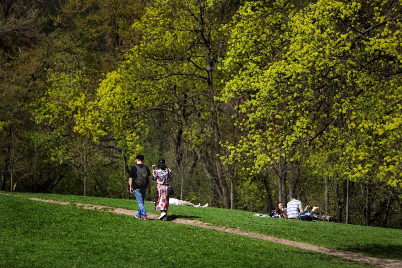 Panoramic Comfort In The Luxurious Green District! Budapest Extérieur photo